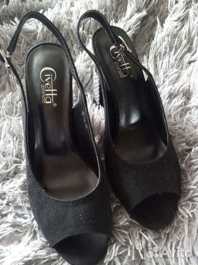 Босоножки женские 38 размер