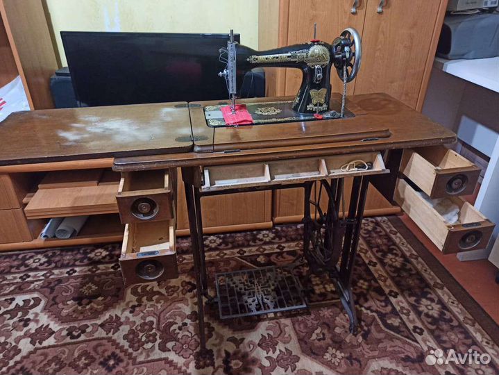 Швейная машинка butterfly