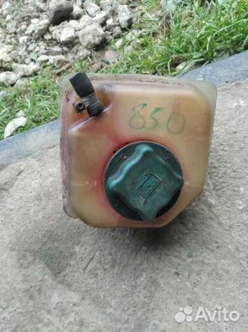 Расширительный бачок Вольво 850