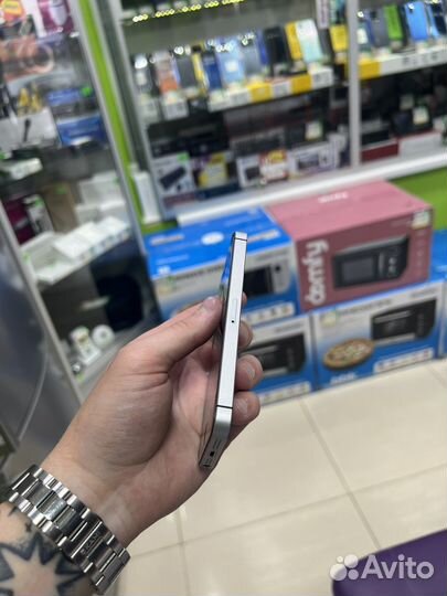 iPhone 5SE 32gb акб:100 идеал
