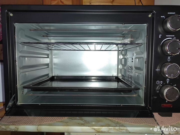 Мини-печь GFgril GFO-38b Convection Plus