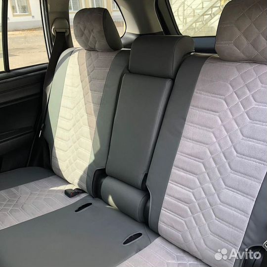 Чехлы Toyota Corolla Fielder (160/165) мозайка