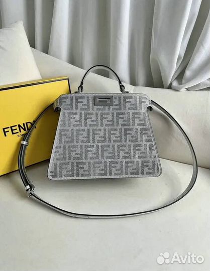 Сумка женская Fendi Pecaboo ISeeU со стразами