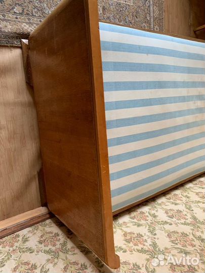 Кровать с матрасом бу