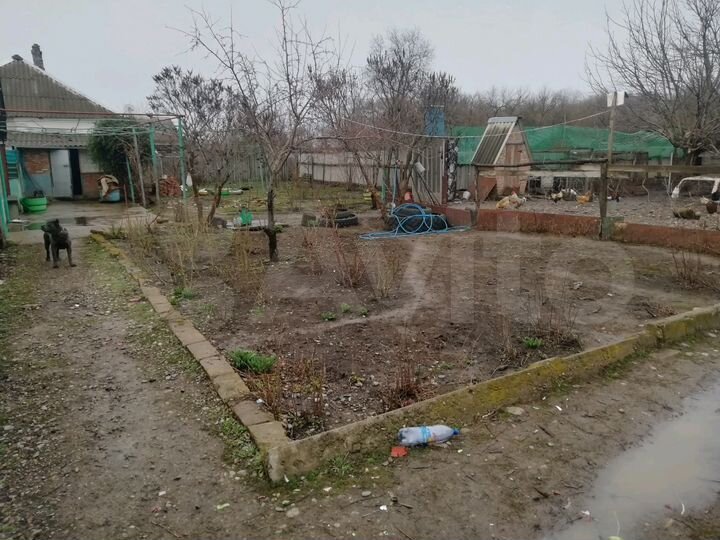 Дом 35 м² на участке 10 сот.