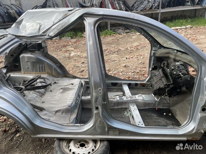 Порог со стойкой правой Ford Fusion 2002-2012