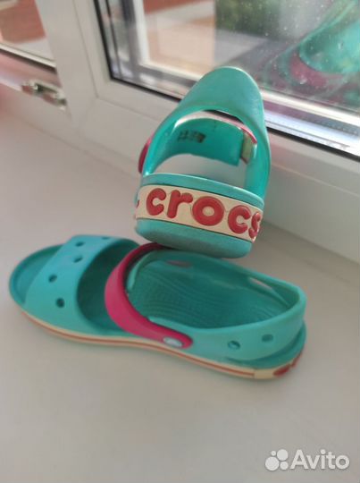 Сандалии crocs j1 для девочки