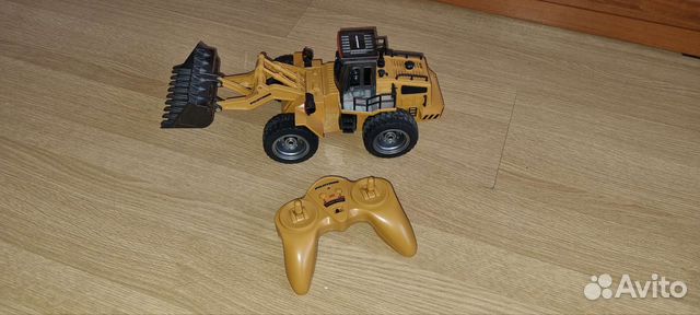 Машинка Погрузчик на пульте радиоуправления