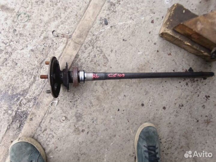 Полуось задний левый Toyota Corolla CE109 2C