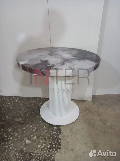 Кухонный стол раскладной круглый 3D 