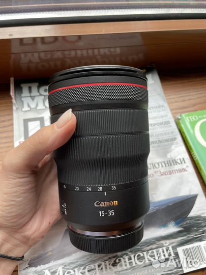 Объектив Canon