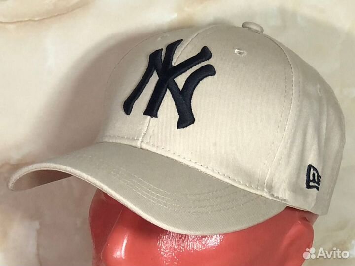 Кепка Бейсболка New York Yankees бежевая