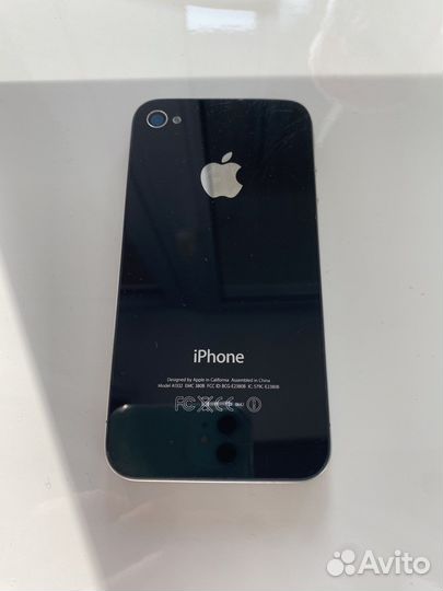 iPhone 4S, 8 ГБ