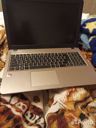 Ноутбук Asus VivoBook 15.6