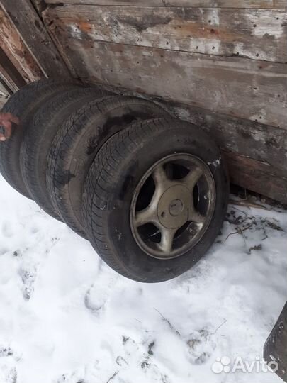 Tunga Tunga 175/70 R13