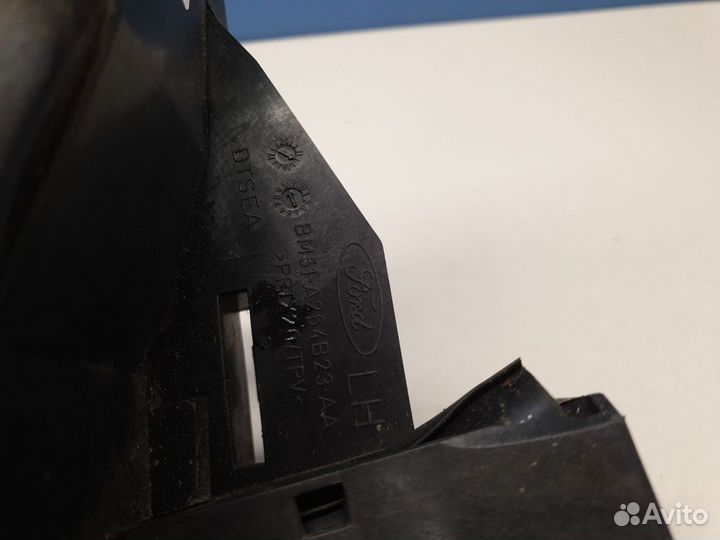 Кронштейн замка двери задний левый Ford Focus 3 2011-2019