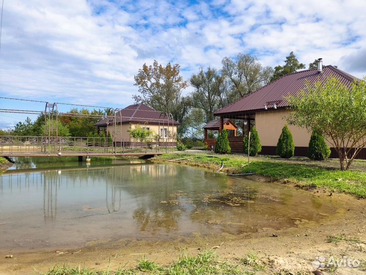 Сдам баню на дровах на берегу реки