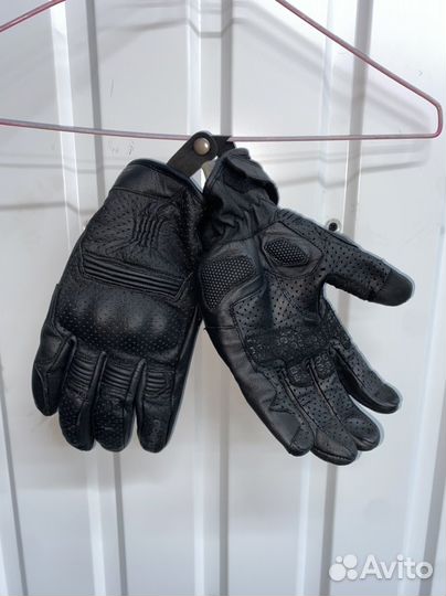 Мото перчатки rebelhorn