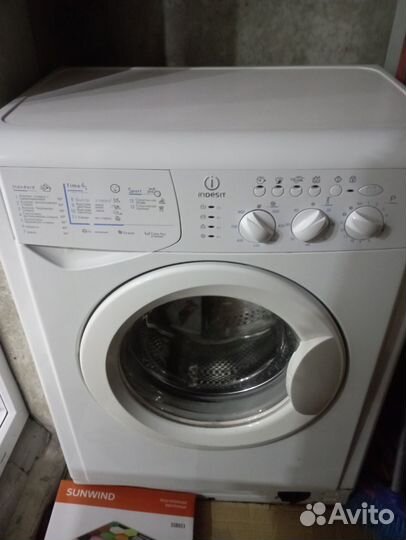 Стиральная машина indesit