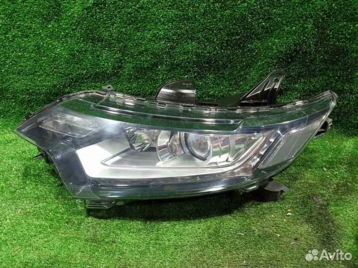 Фара Outlander 3 (15-18) L б/у все крепления целые