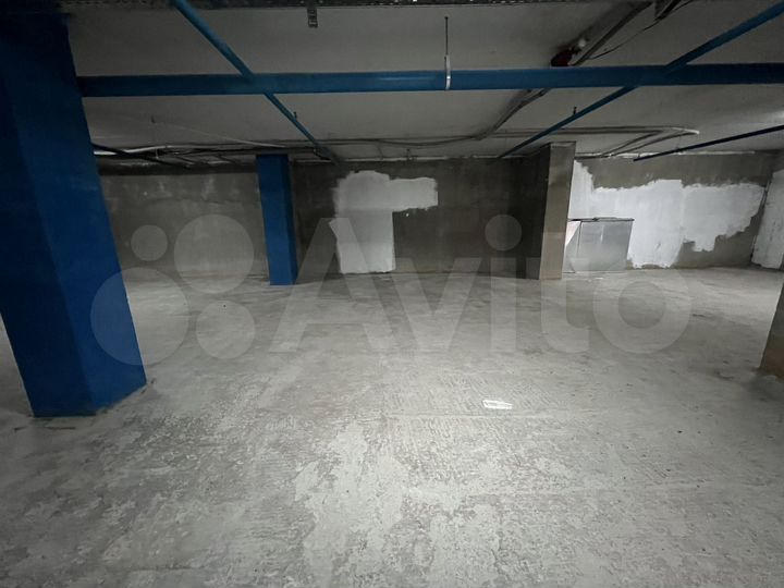 Машиноместо, 18 м²