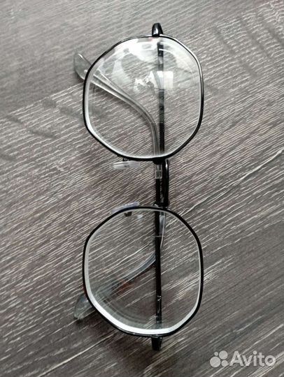 Очки с диоптриями -6