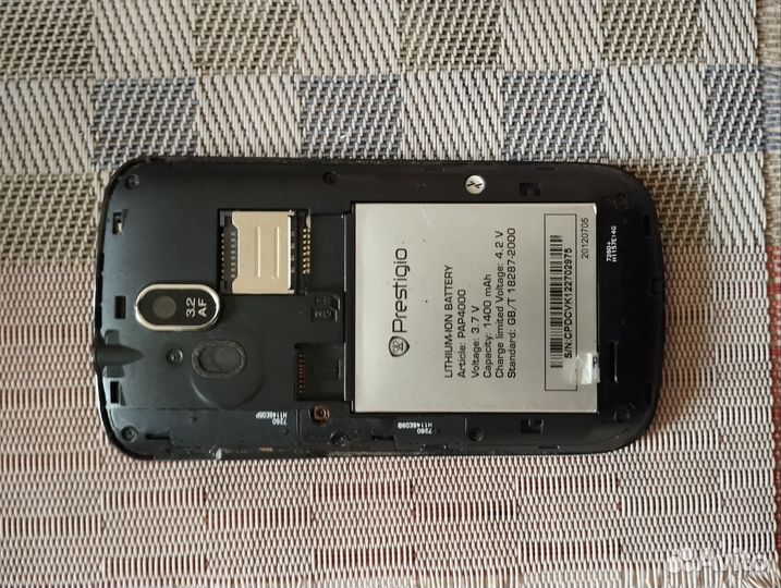 Prestigio MultiPhone 4000 DUO, 512 МБ