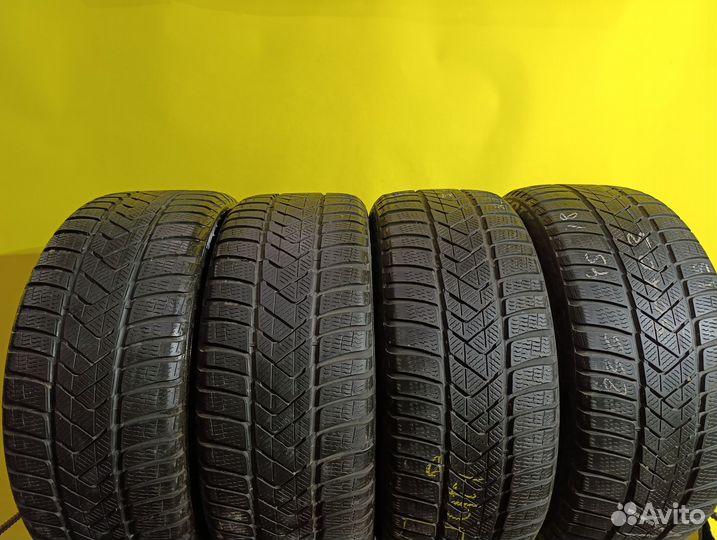 Pirelli Winter Sottozero 3 235/45 R18