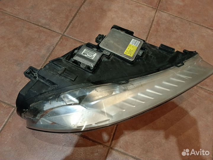 Левая передняя фара Вольво S80