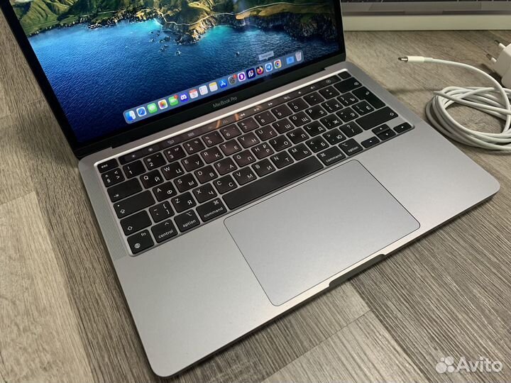 MacBook Pro 13 2020 M1 8/256 Ростест,Идеал,Акб 92
