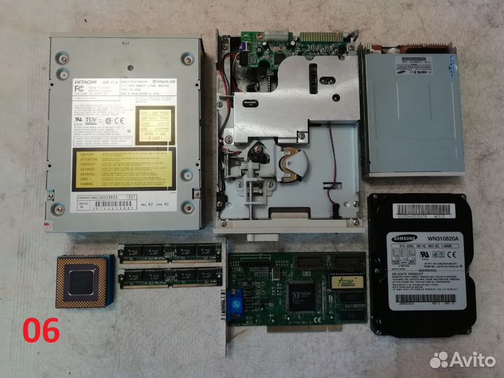 Ретро компьютер Pentium 199X год
