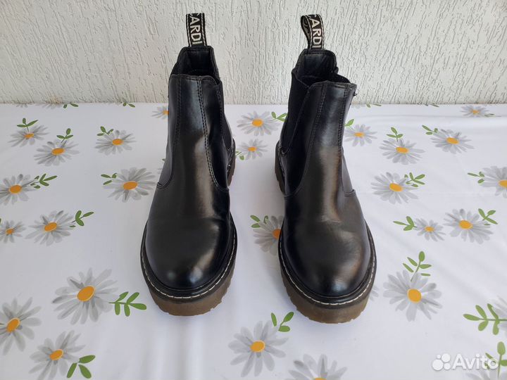 Полуботинки женские T.Taccardi 36 размер