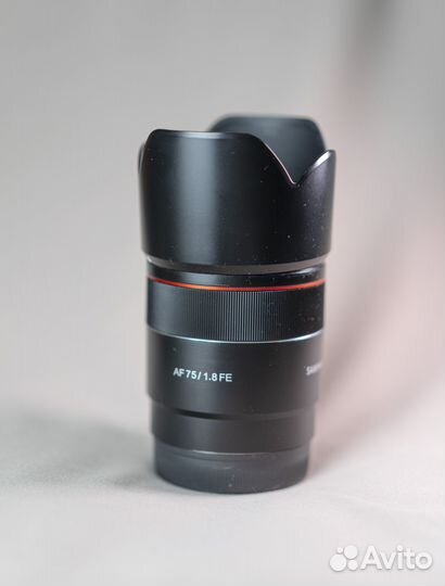 Samyang 75 1.8