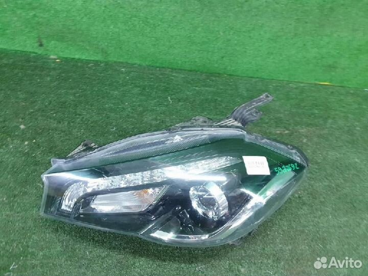 Фара левая Suzuki SX4