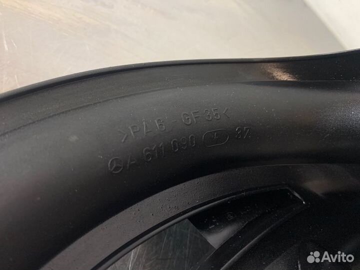 Коллектор впускной Mercedes C-Class W203 OM646 2.2