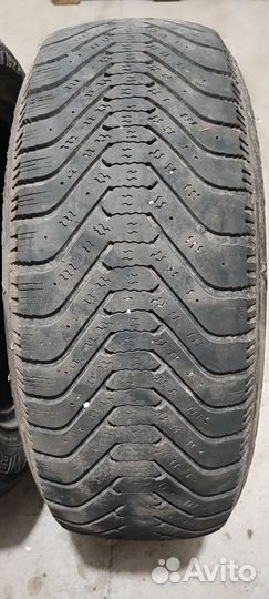 Goodyear UltraGrip 500 235/60 R18 107T