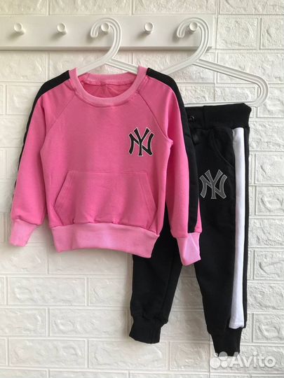 Спортивный костюм