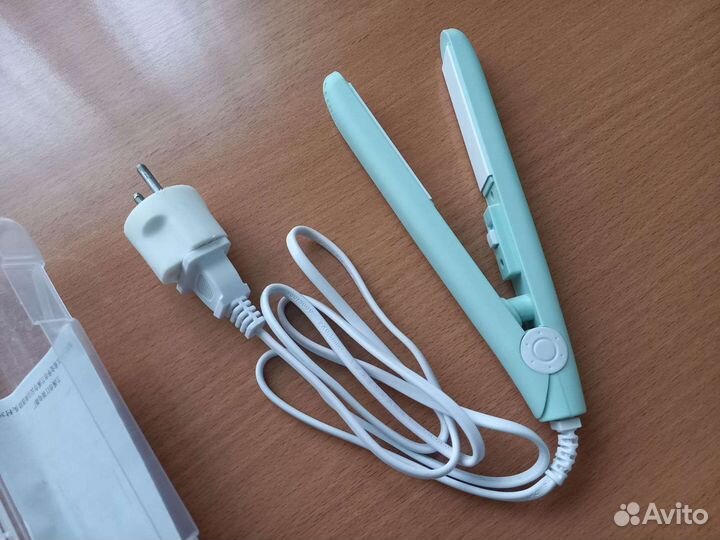 Выпрямитель для волос дорожный