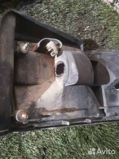 Стоп-сигнал задний левый Toyota Camry SV30 4S-FE