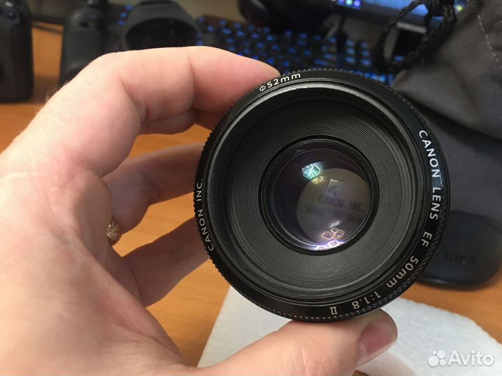 Canon EF 50mm f/1.8 II