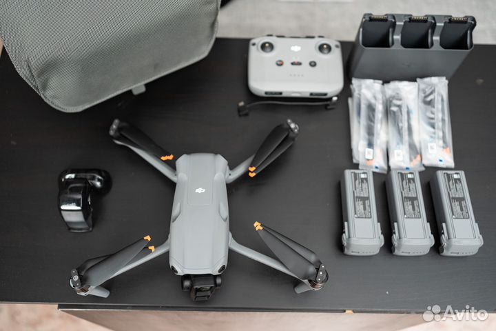 Коптер бу DJI air 3 combo