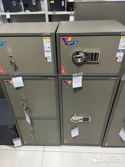 Офисные сейфы