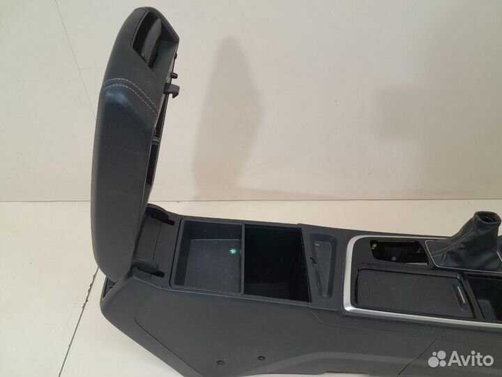 Консоль центральная Hyundai Sonata 7 LF 2017-2019