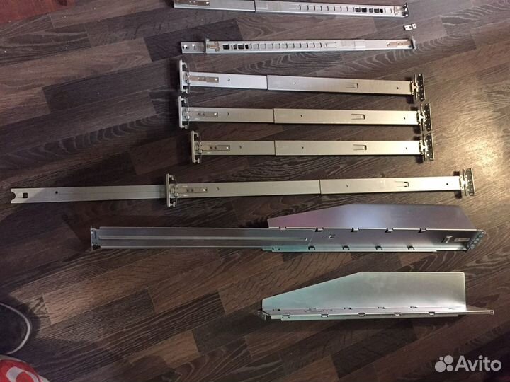 Рельсы салазки для крепления сервера в стойку