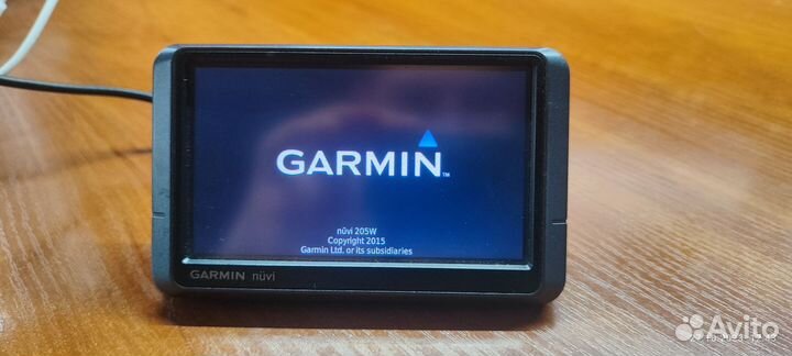 GPS навигатор Garmin Nuvi 205w