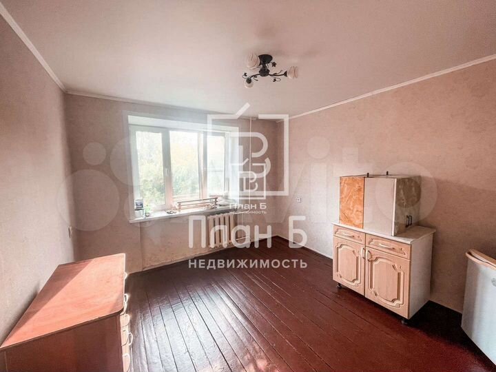 Комната 12,9 м² в > 9-к., 4/5 эт.