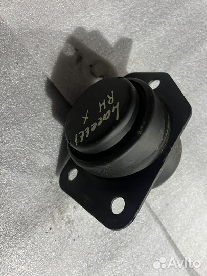 Подушка опора двигателя Chevrolet Lacetti