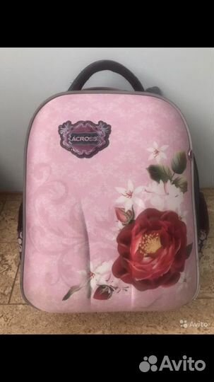 Продам школьный рюкзак б/у