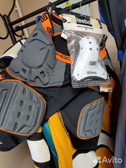 Хоккейные клюшки bauer и др
