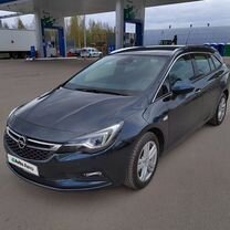 Opel Astra 1.6 MT, 2019, 140 000 км, с пробегом, цена 1 390 000 руб.